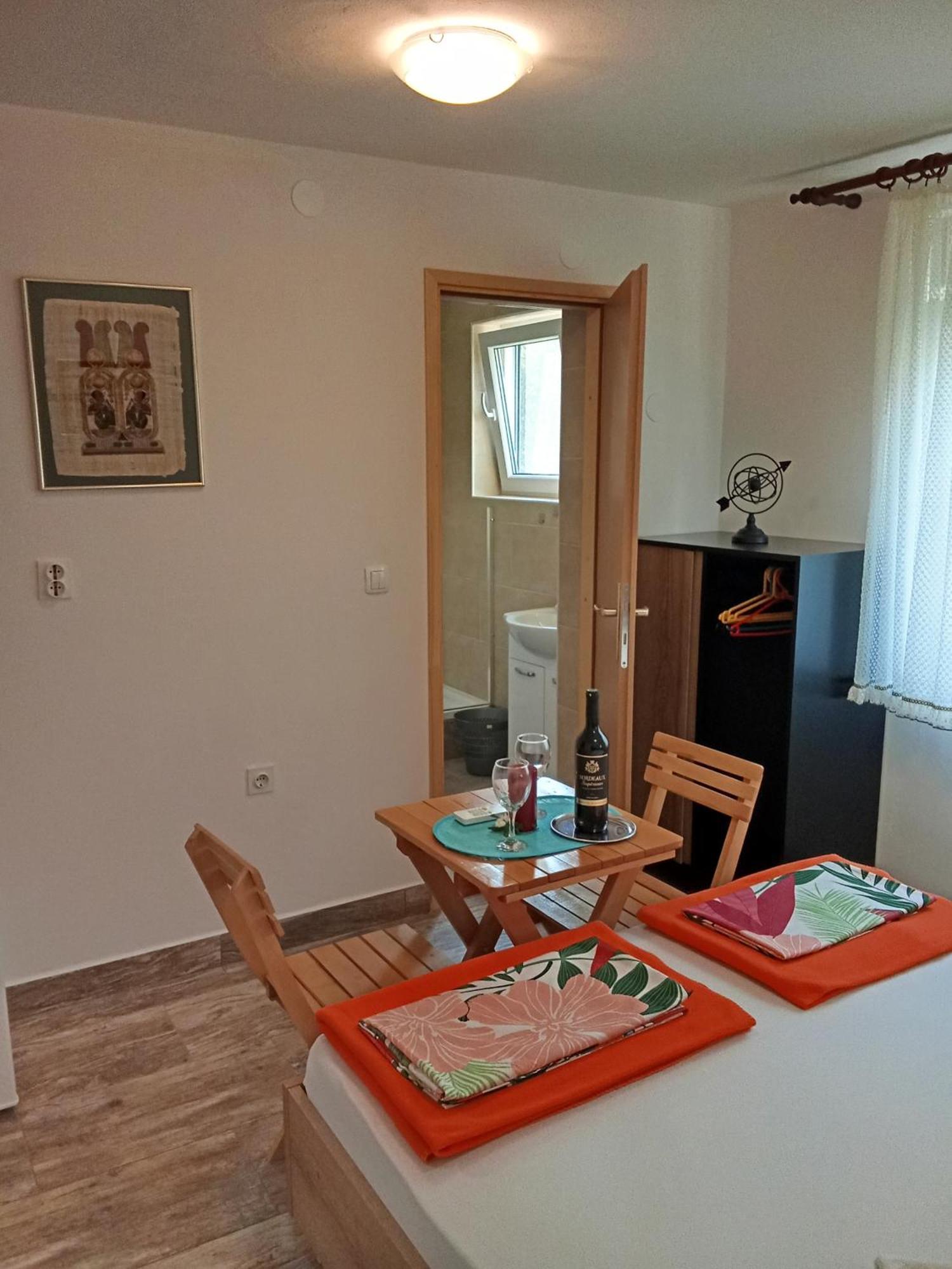 Apartments And Rooms Bova Baška Extérieur photo