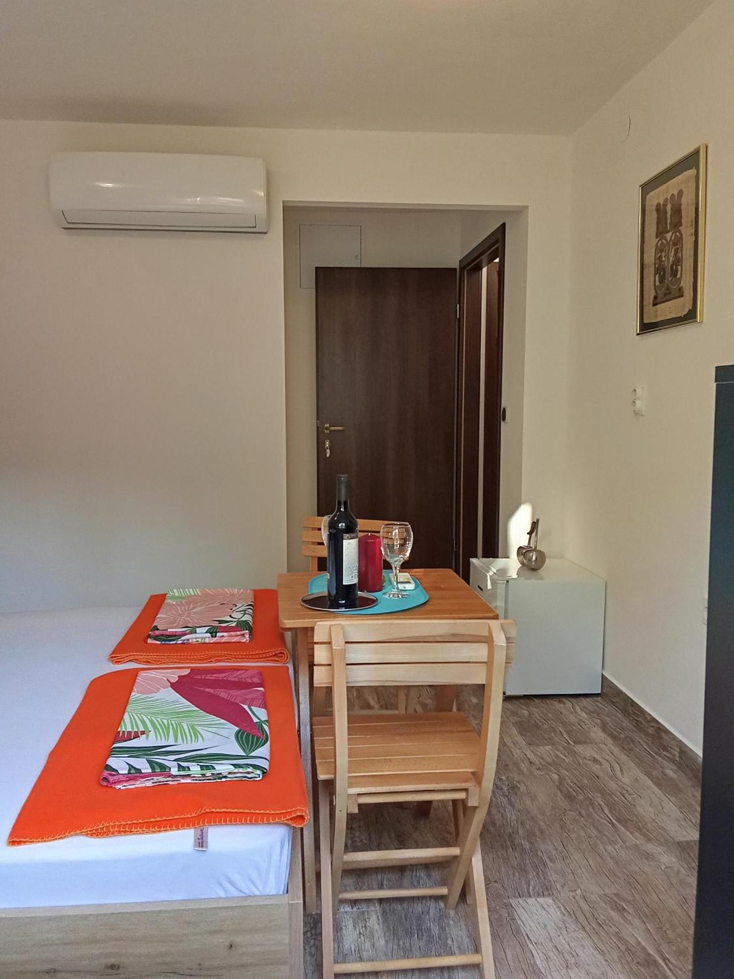 Apartments And Rooms Bova Baška Extérieur photo