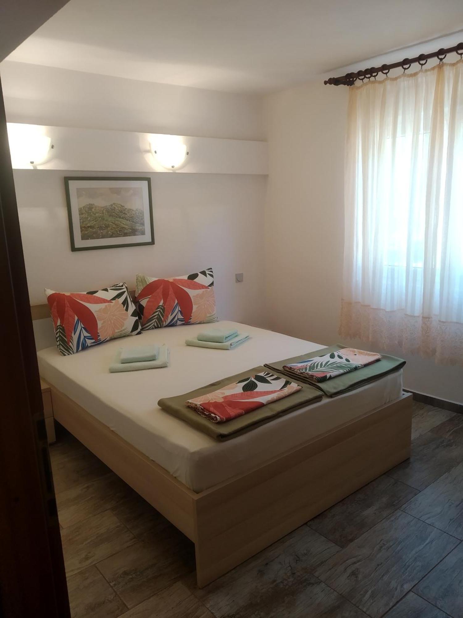 Apartments And Rooms Bova Baška Extérieur photo